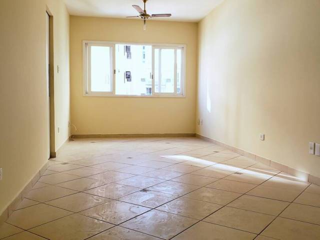 #90 - Apartamento para Venda em Santos - SP