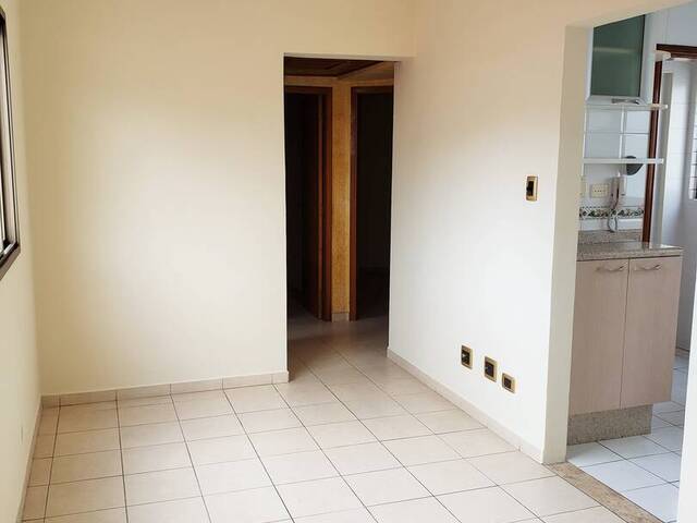 #206 - Apartamento para Locação em Santos - SP