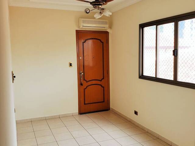 #206 - Apartamento para Locação em Santos - SP - 2