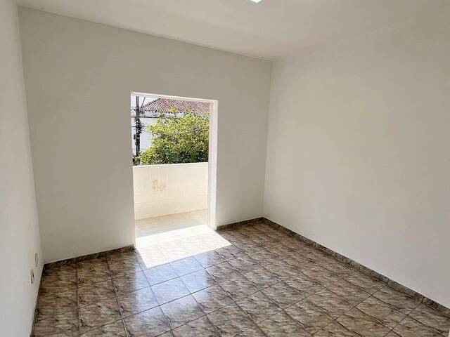 #210 - Apartamento para Venda em Santos - SP - 2