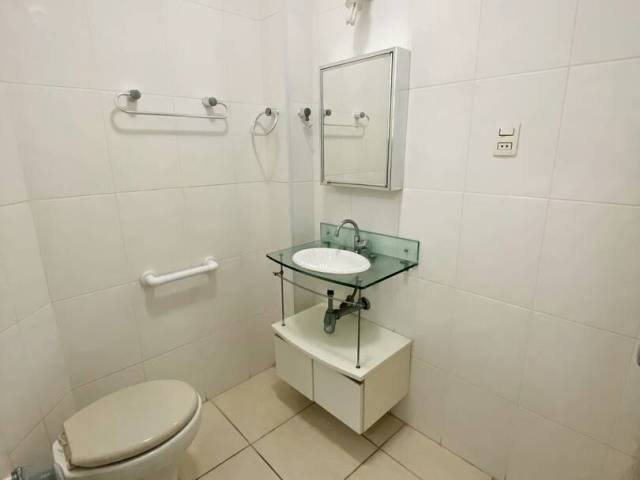 Apartamento para Locação em Santos - 4
