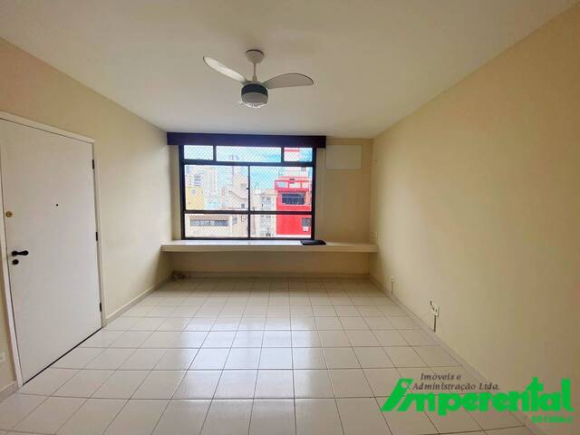 #102 - Apartamento para Venda em Santos - SP - 2