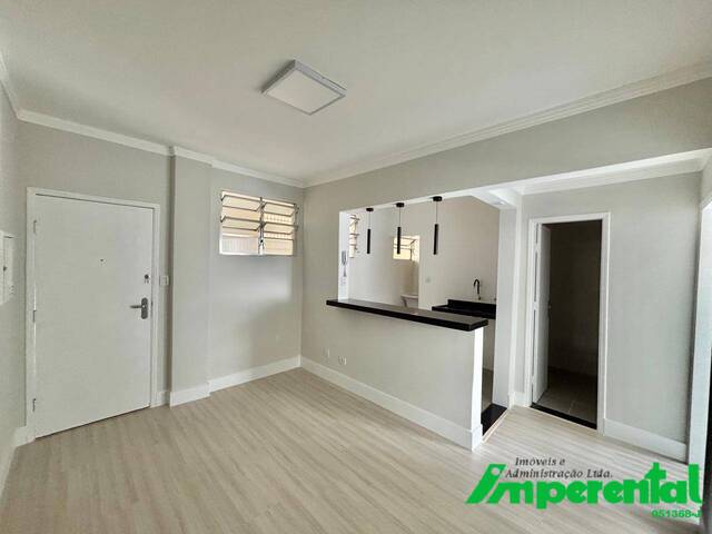 #234 - Apartamento para Venda em Santos - SP - 2