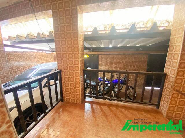 #235 - Casa para Venda em São Vicente - SP - 2