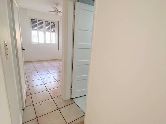 #240 - Apartamento para Venda em Santos - SP - 3