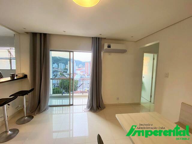 #247 - Apartamento para Locação em Santos - SP - 2