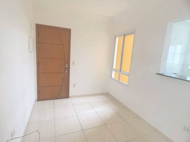 Apartamento para Venda em São Vicente - 3