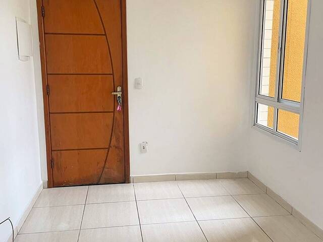 Apartamento para Venda em São Vicente - 4