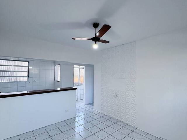 #254 - Apartamento para Locação em Santos - SP - 2